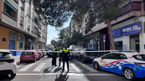Imagen 1 de Pareja investigada por feminicidio en prisión tras doble