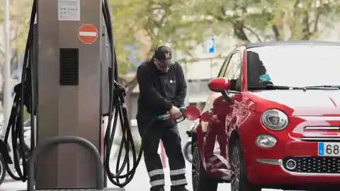 Imagen 1 de Repsol, Moeve o BP estarán obligadas a informar a la CNMC sobre sus costes para que vigile si sus márgenes son abusivos