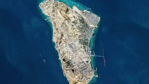 Imagen 1 de Barco Permisa en Kharg incendiado tras ataque de EE UU