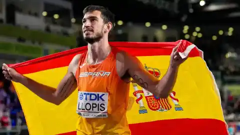 Imagen 1 de Quique Llopis gana plata mundialista en 60 metros vallas