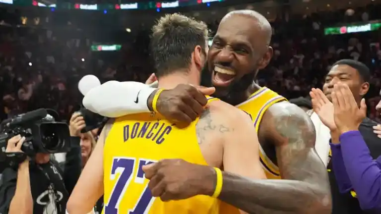 Imagen 1 de LeBron James ya es el jugador con más partidos en la NBA: 1.612