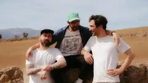Imagen 1 de Pol Rodellar y sus compañeros resisten con su séptimo álbum