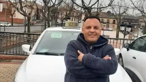 Imagen 1 de Taxista Óscar grabó audio del asalto con cuchillo y su hija