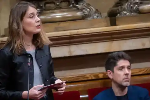 Imagen 1 de Los 'comunes' acusan a Junts de "hacer daño a Cataluña" por su 'no' al decreto anticrisis de Sumar: "Rectifiquen y no voten junto a PP y Vox, los 'pagafantas' de Donald Trump"