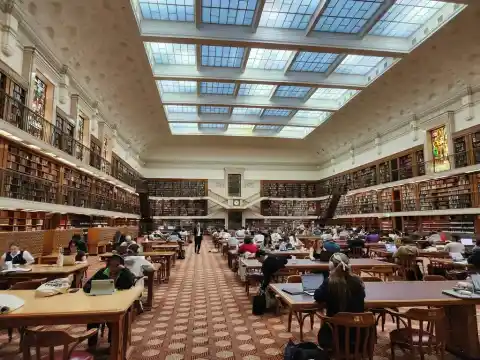 Imagen 1 de La ciencia explica por qué las bibliotecas aumentan tu