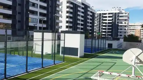 Imagen 1 de La jueza que investiga la adjudicación de pisos en Alicante cita a tres cargos de Vivienda