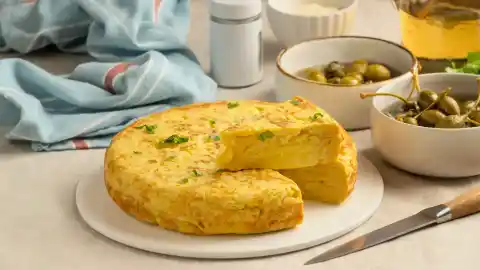 Imagen 1 de La OCU suspende dos de cada tres tortillas de patata de supermercado en la prueba de degustación