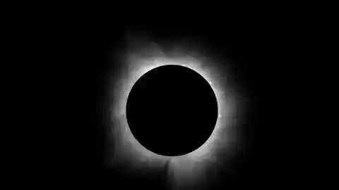 Imagen 1 de Eclipse total de sol el 12 de agosto visible en Galicia