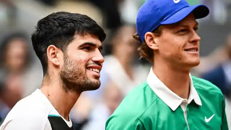Imagen 1 de Así está el 'ranking' ATP: Sinner, muy cerca de arrebatarle a Alcaraz el número 1 tras su derrota