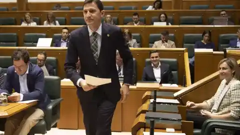 Imagen 1 de El Gobierno Vasco encara la negociación de las cuentas con la "tranquilidad" de que PNV y PSE garantizan su aprobación