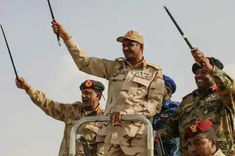 Imagen 1 de Darfur vuelve a arder: la ONU denuncia las atrocidades de las milicias rebeldes de Sudán tras conquistar El Fasher