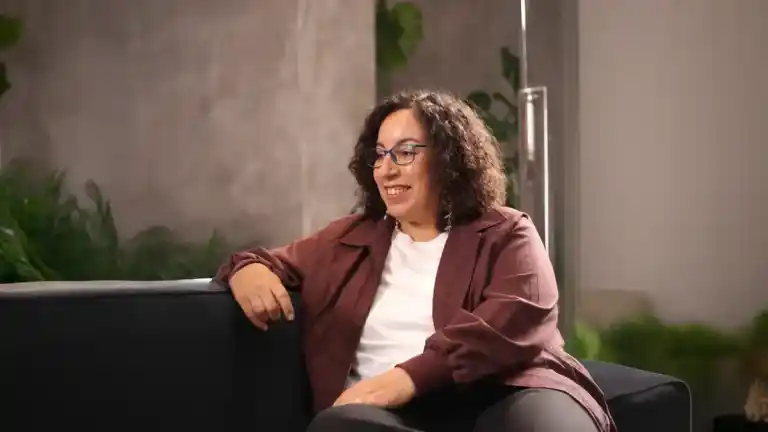 Imagen 1 de Najat El Hachmi: "Soy originaria de una sociedad que carece de democracia