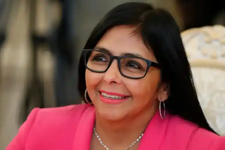 Imagen 1 de La relación de confianza entre Aldama y Delcy Rodríguez se había consolidado con un mensaje personalizado: "Ya estás en la familia".