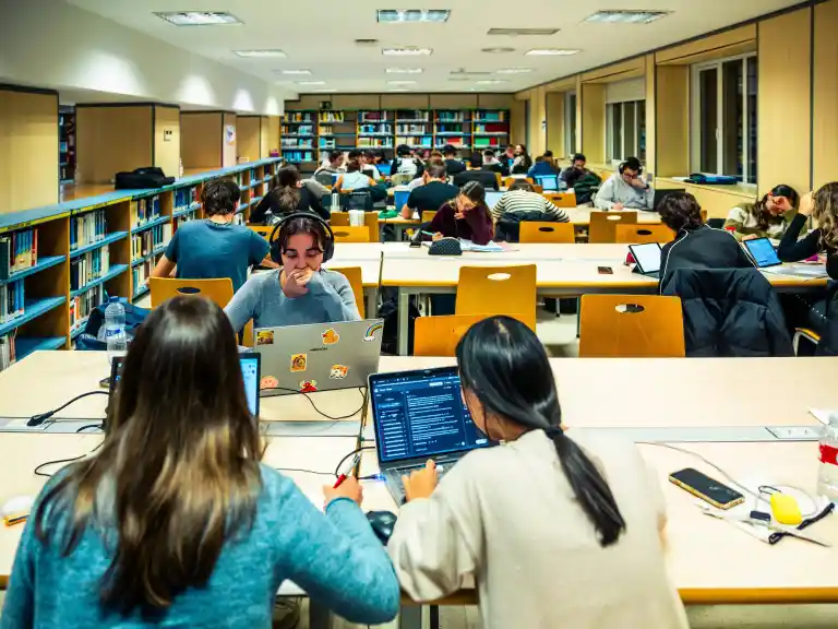 Imagen 1 de La Universidad pública de Madrid, guía de uso