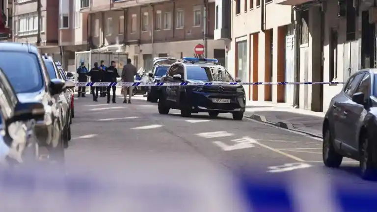 Imagen 1 de Una mujer y otros dos individuos fueron arrestados en el centro de menores tras el asesinato de un joven en Valladolid.