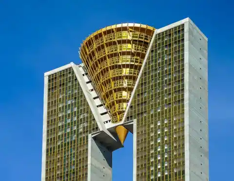 Imagen 1 de El rascacielos Intempo de Benidorm superó la burbuja