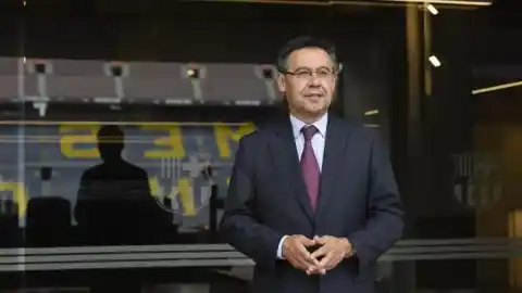 Imagen 1 de El Tribunal Superior permite que los socios del Barcelona puedan volver a vender sus entradas al precio oficial