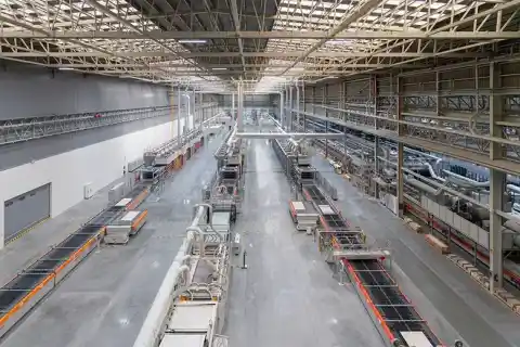 Imagen 1 de Porcelanosa conserva el EBITDA en 100 millones y aumenta las inversiones a 102 millones
