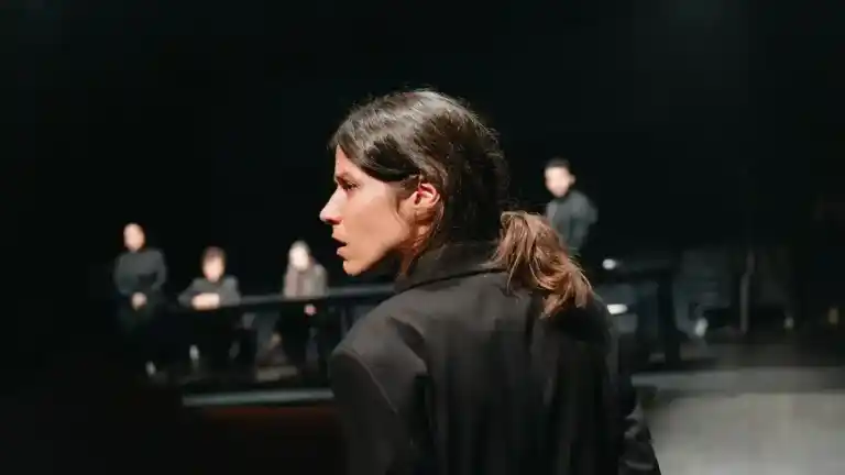 Imagen 1 de Mujeres de todas las guerras, que elevan la voz en el teatro